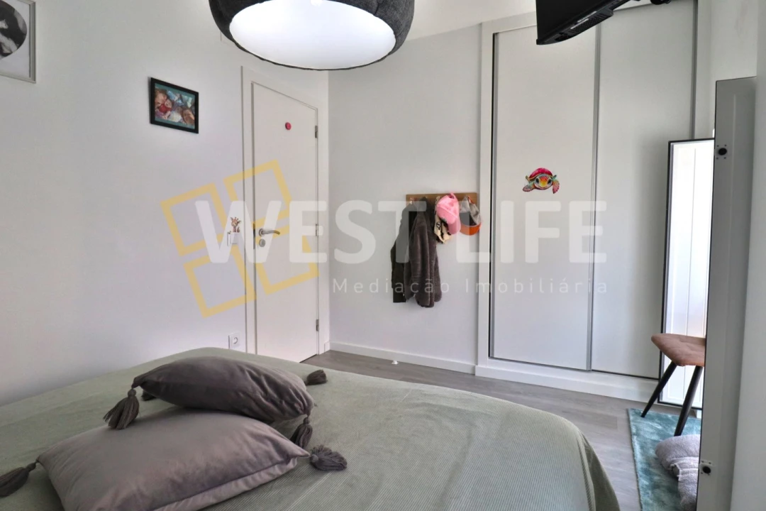 Moradia T3 para Venda em Ventosa Foto 10