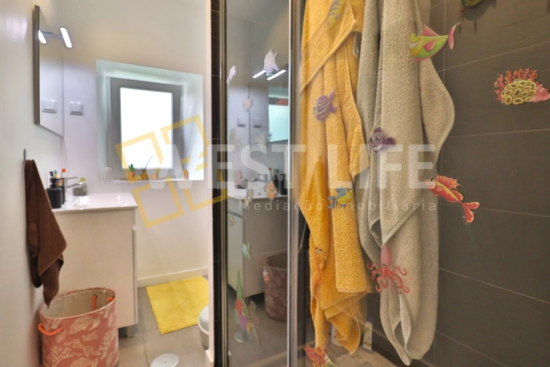 Moradia T3 para Venda em Ventosa Foto 17