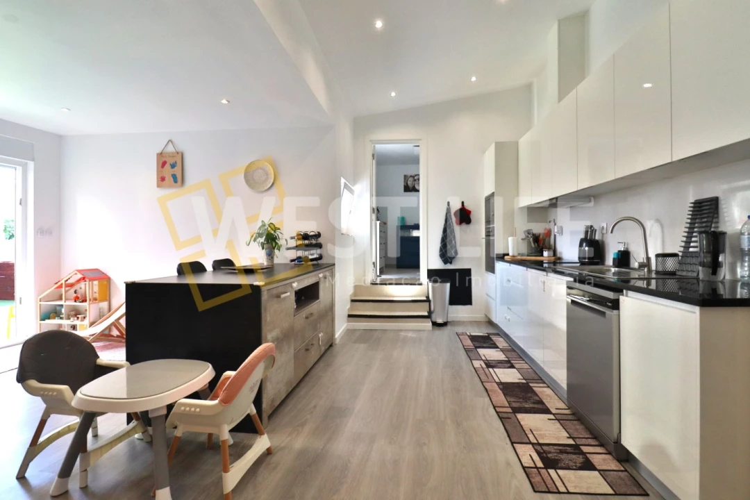 Moradia T3 para Venda em Ventosa Foto 5