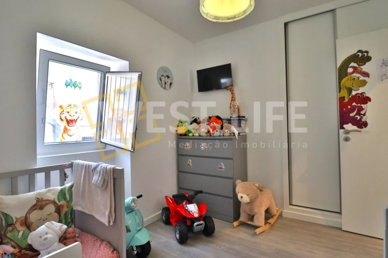 Moradia T3 para Venda em Ventosa Foto 12