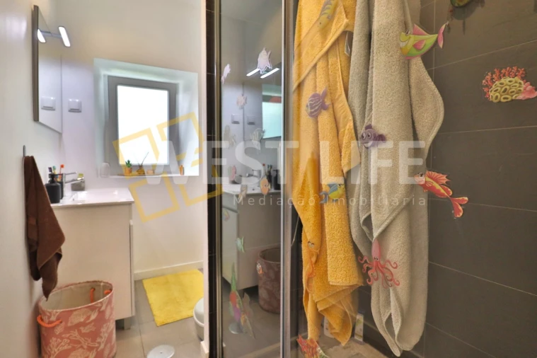 Moradia T3 para Venda em Ventosa Foto 17