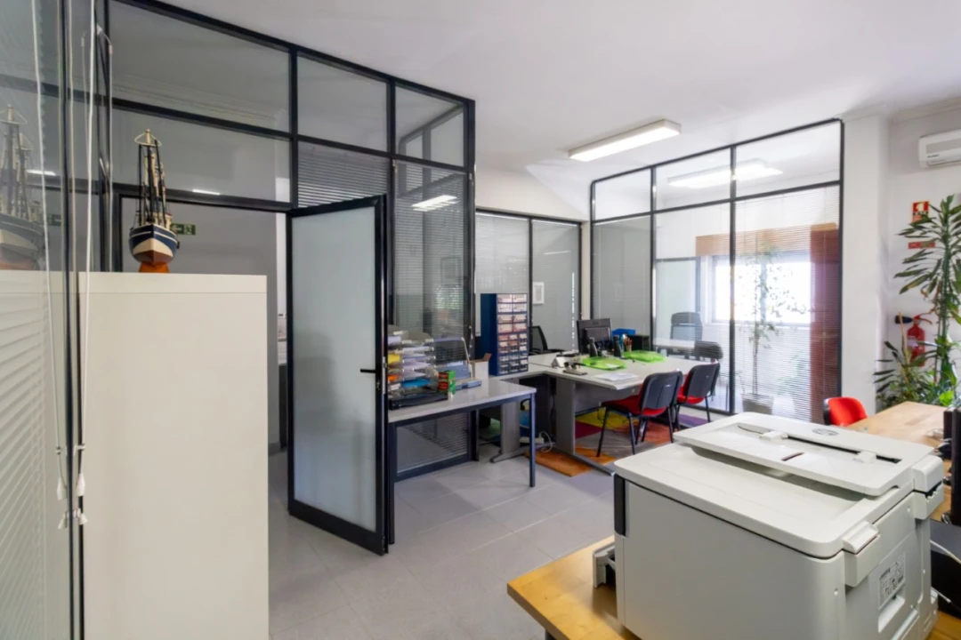 Loja para Venda em Alfragide Foto 6