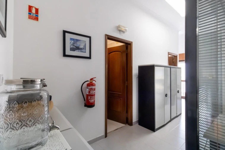 Loja para Venda em Alfragide Foto 12