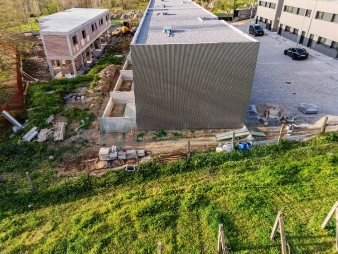 Apartamento T1 para Venda em Infias Foto 42