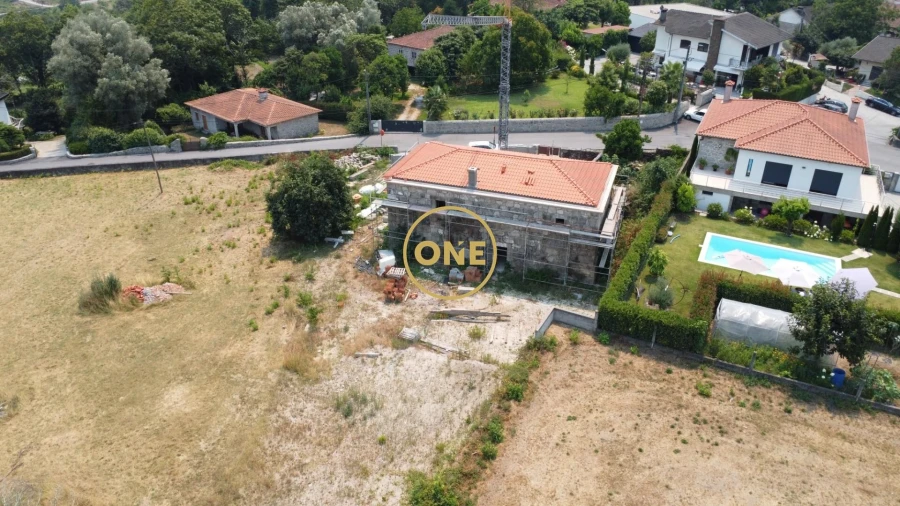 Moradia T3 para Venda em Fiscal Foto 1