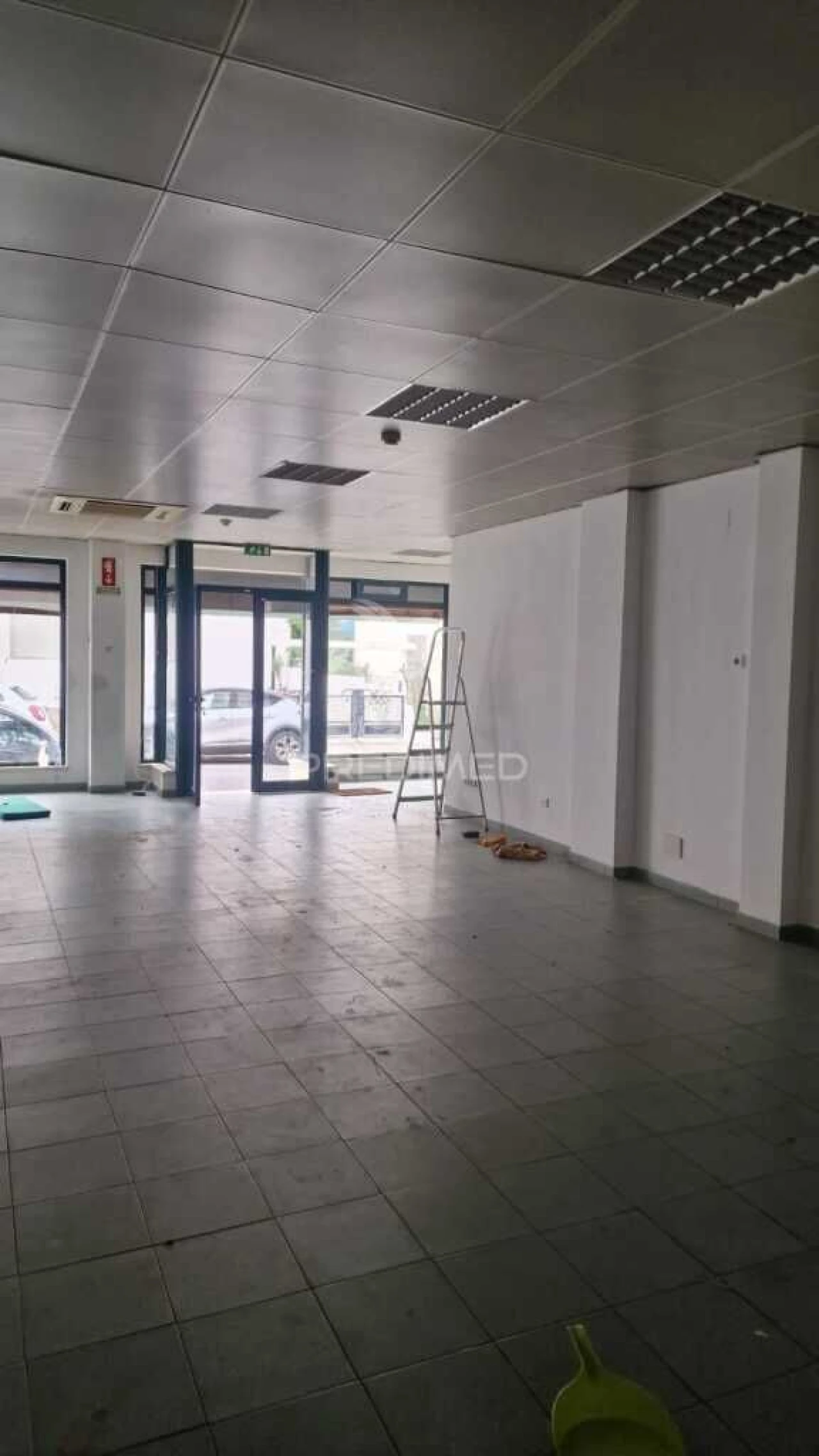 Loja para Arrendamento em Aljubarrota Foto 15