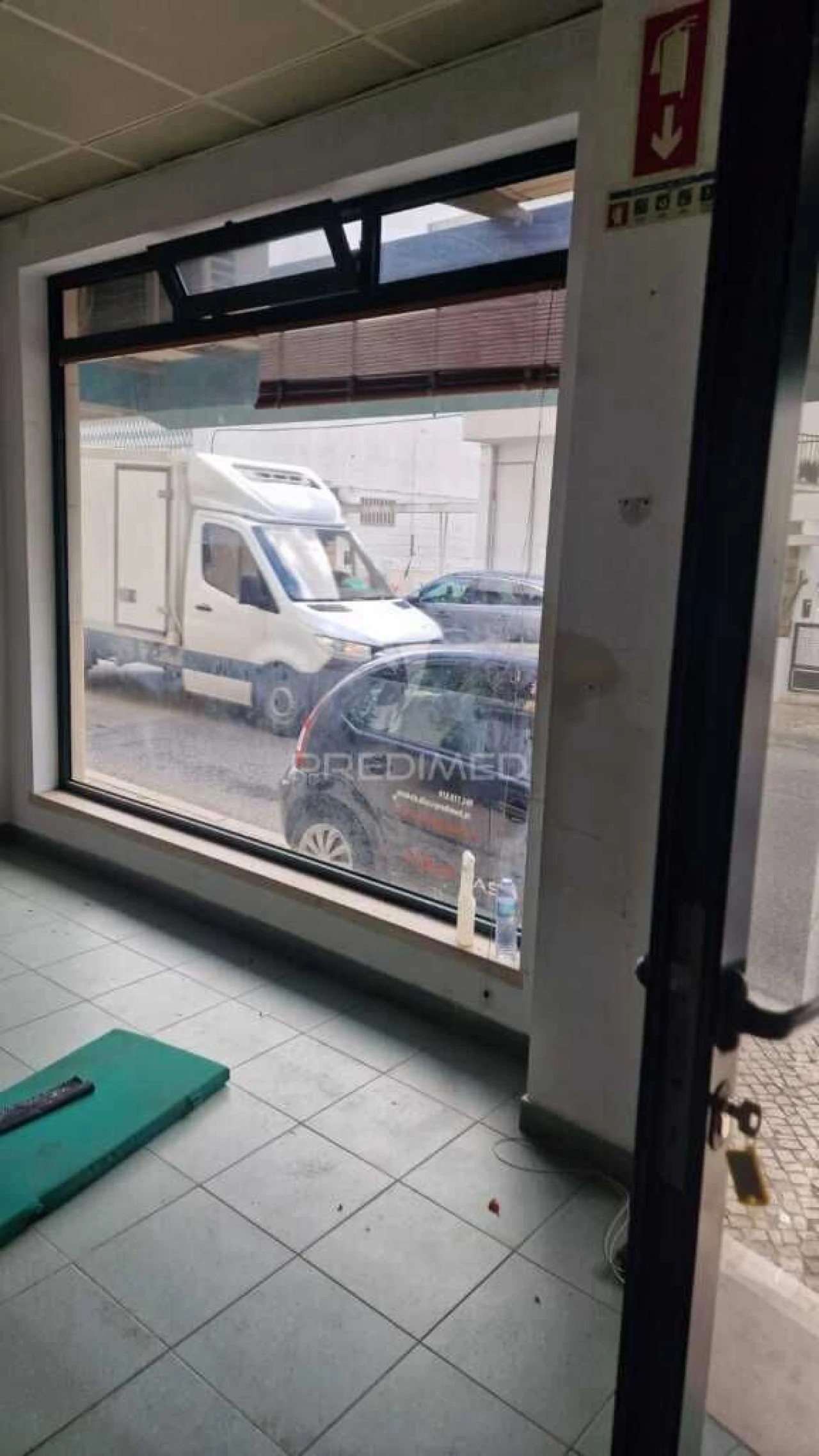 Loja para Arrendamento em Aljubarrota Foto 7