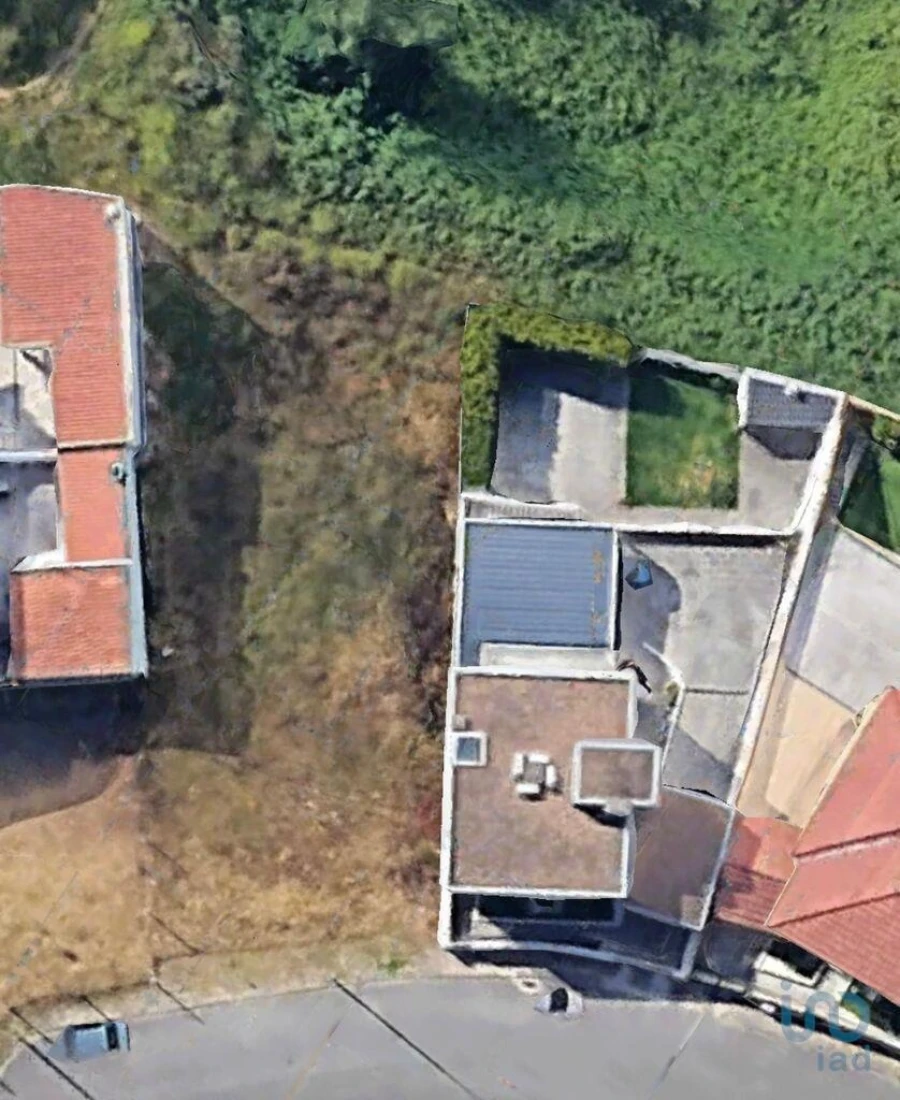 Terreno para Venda em Fânzeres e São Pedro da Cova Foto 2