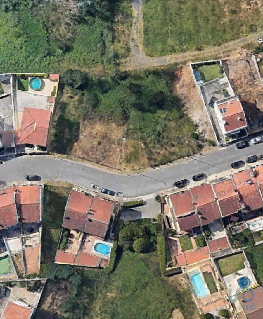 Terreno para Venda em Fânzeres e São Pedro da Cova Foto 6