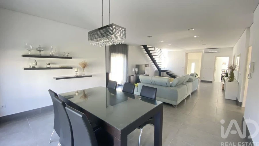 Moradia T4 para Venda em Ponte de Sor, Tramaga e Vale de Açor Foto 8