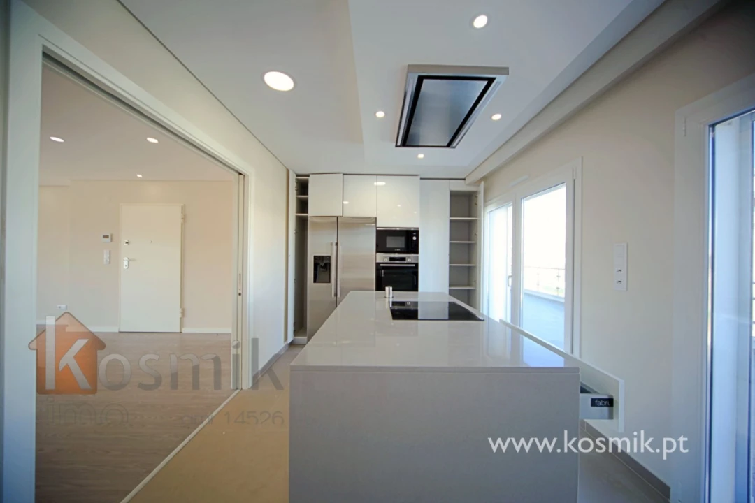 Apartamento T3 para Arrendamento em Póvoa de Santo Adrião e Olival Basto Foto 22