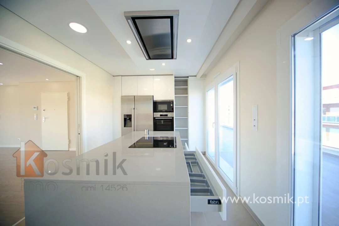 Apartamento T3 para Arrendamento em Póvoa de Santo Adrião e Olival Basto Foto 29