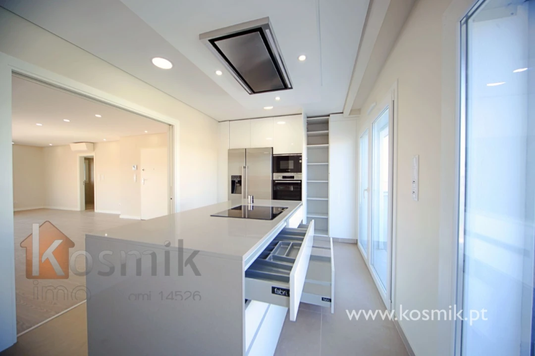 Apartamento T3 para Arrendamento em Póvoa de Santo Adrião e Olival Basto Foto 30