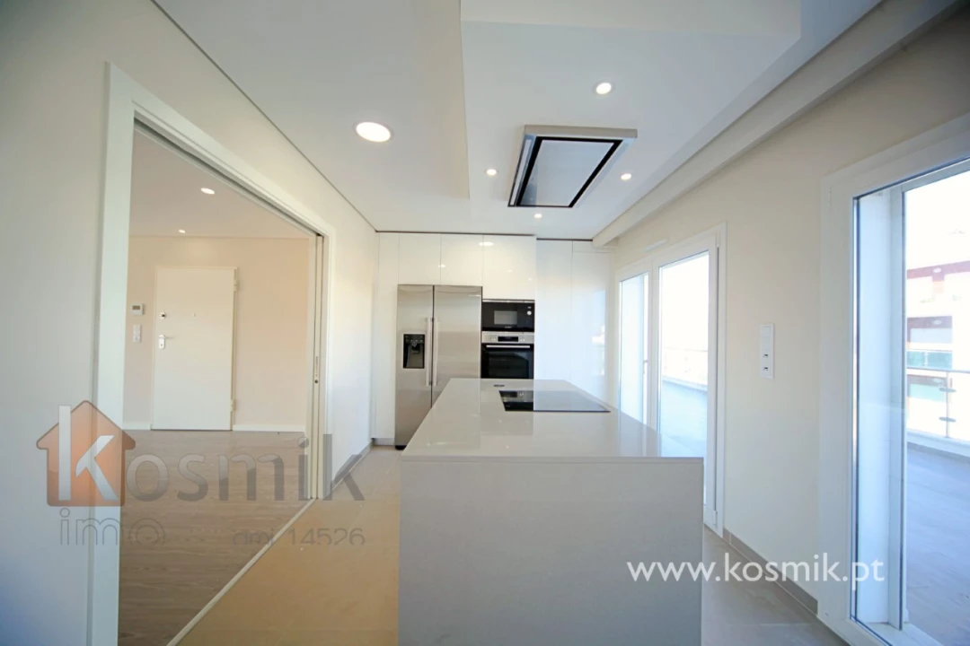 Apartamento T3 para Arrendamento em Póvoa de Santo Adrião e Olival Basto Foto 32