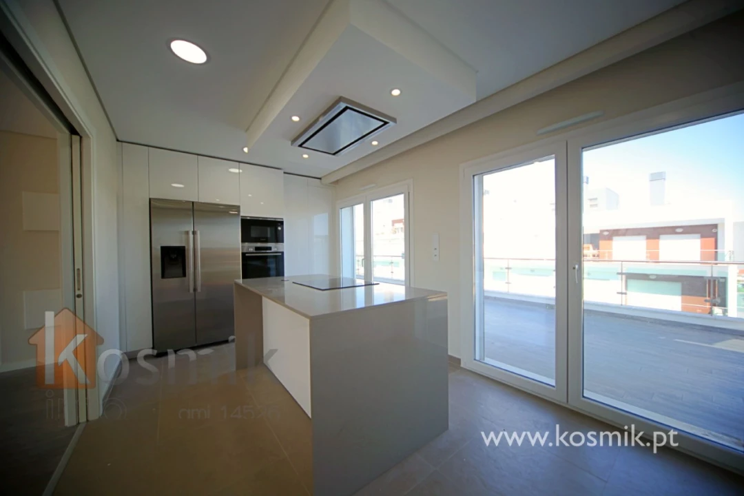 Apartamento T3 para Arrendamento em Póvoa de Santo Adrião e Olival Basto Foto 36