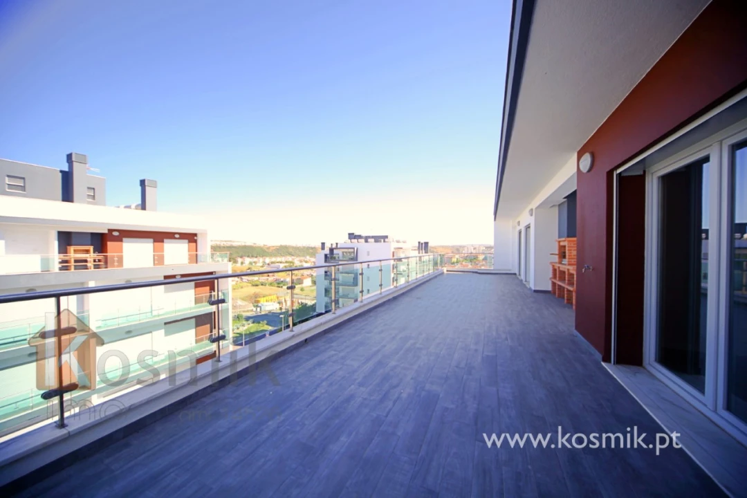 Apartamento T3 para Arrendamento em Póvoa de Santo Adrião e Olival Basto Foto 38