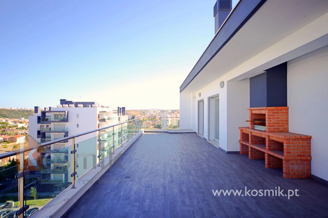 Apartamento T3 para Arrendamento em Póvoa de Santo Adrião e Olival Basto Foto 39