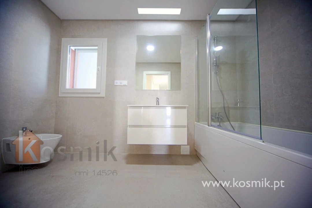 Apartamento T3 para Arrendamento em Póvoa de Santo Adrião e Olival Basto Foto 64