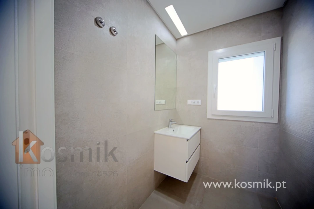 Apartamento T3 para Arrendamento em Póvoa de Santo Adrião e Olival Basto Foto 71