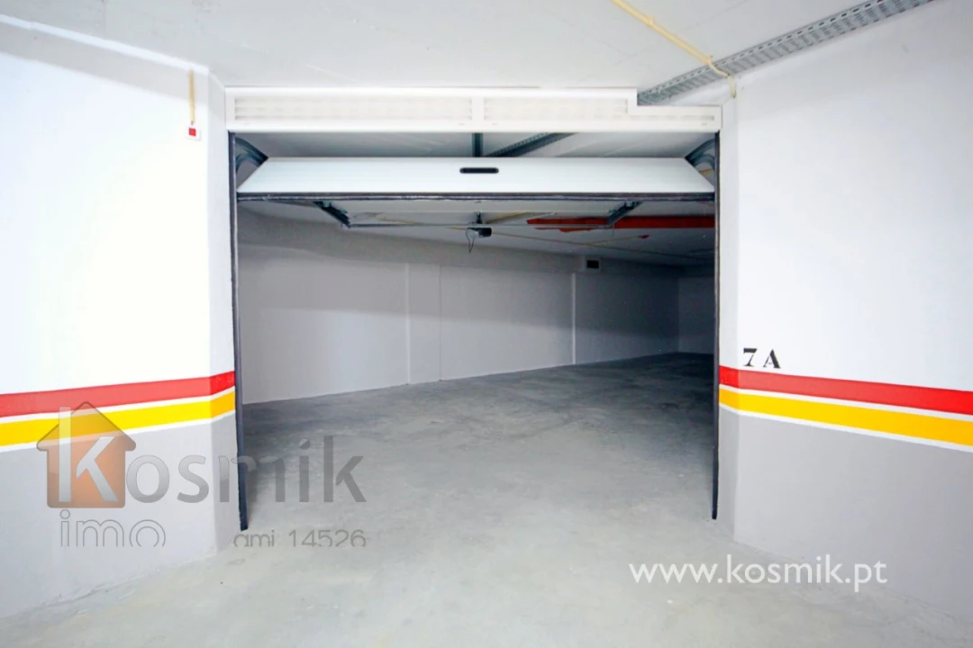 Apartamento T3 para Arrendamento em Póvoa de Santo Adrião e Olival Basto Foto 73