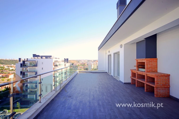 Apartamento T3 para Arrendamento em Póvoa de Santo Adrião e Olival Basto Foto 39