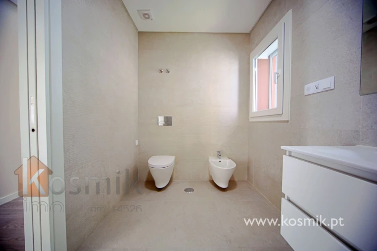 Apartamento T3 para Arrendamento em Póvoa de Santo Adrião e Olival Basto Foto 65