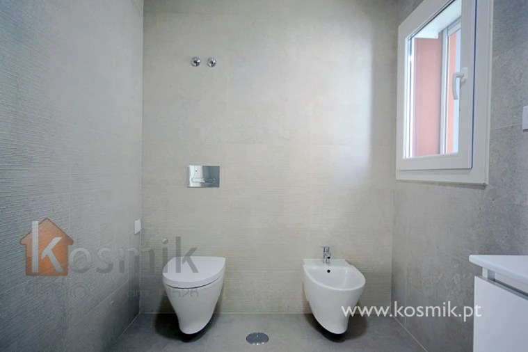 Apartamento T3 para Arrendamento em Póvoa de Santo Adrião e Olival Basto Foto 66