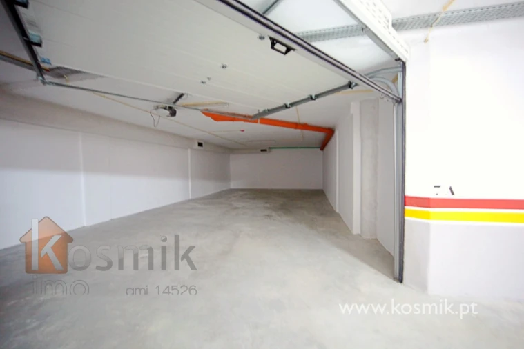 Apartamento T3 para Arrendamento em Póvoa de Santo Adrião e Olival Basto Foto 74