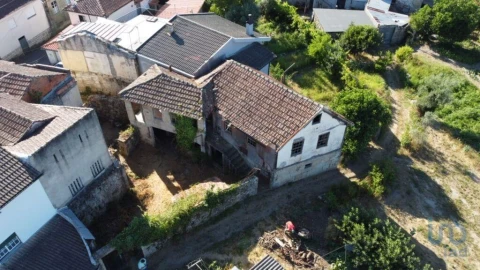 Moradia T3 para Venda em Ribafeita