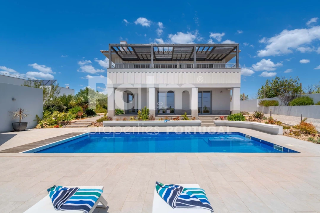 Moradia T3 para Venda em Armação de Pera Foto 64