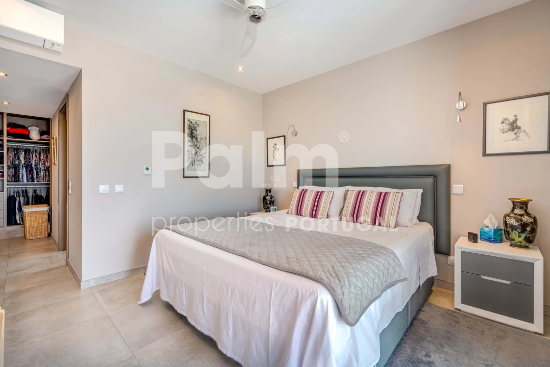 Moradia T3 para Venda em Armação de Pera Foto 23