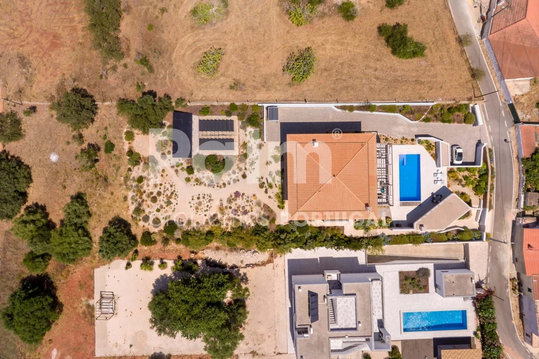 Moradia T3 para Venda em Armação de Pera Foto 88