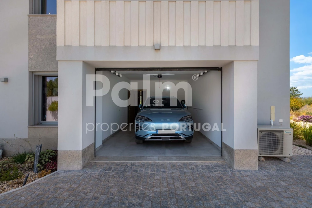 Moradia T3 para Venda em Armação de Pera Foto 86