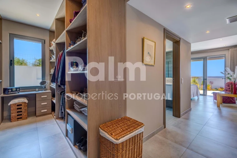 Moradia T3 para Venda em Armação de Pera Foto 19