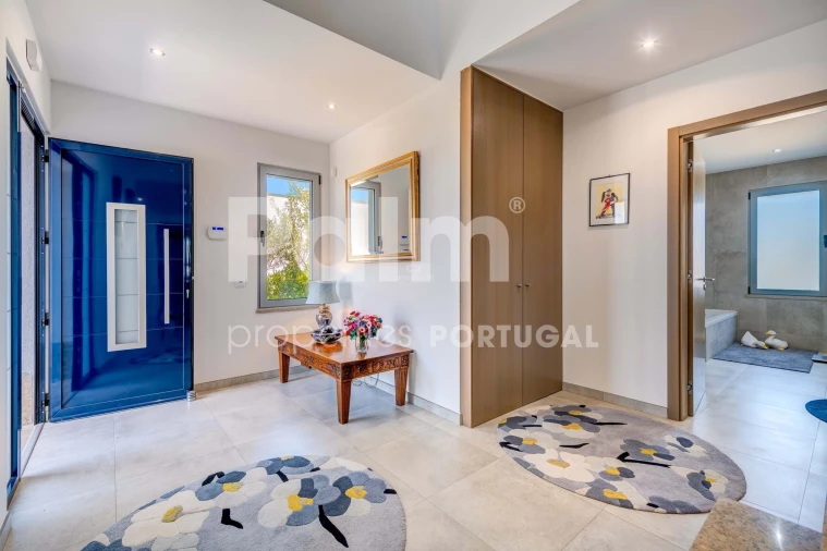 Moradia T3 para Venda em Armação de Pera Foto 13