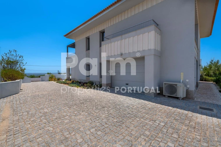 Moradia T3 para Venda em Armação de Pera Foto 85