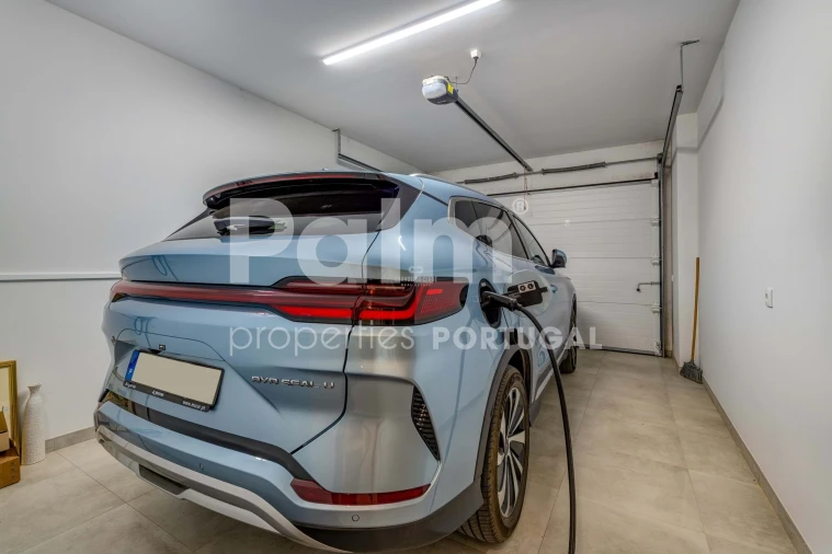 Moradia T3 para Venda em Armação de Pera Foto 15