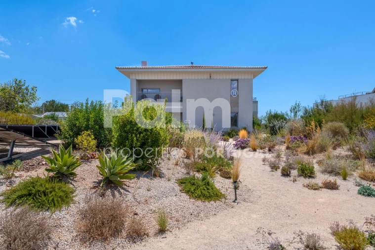 Moradia T3 para Venda em Armação de Pera Foto 84