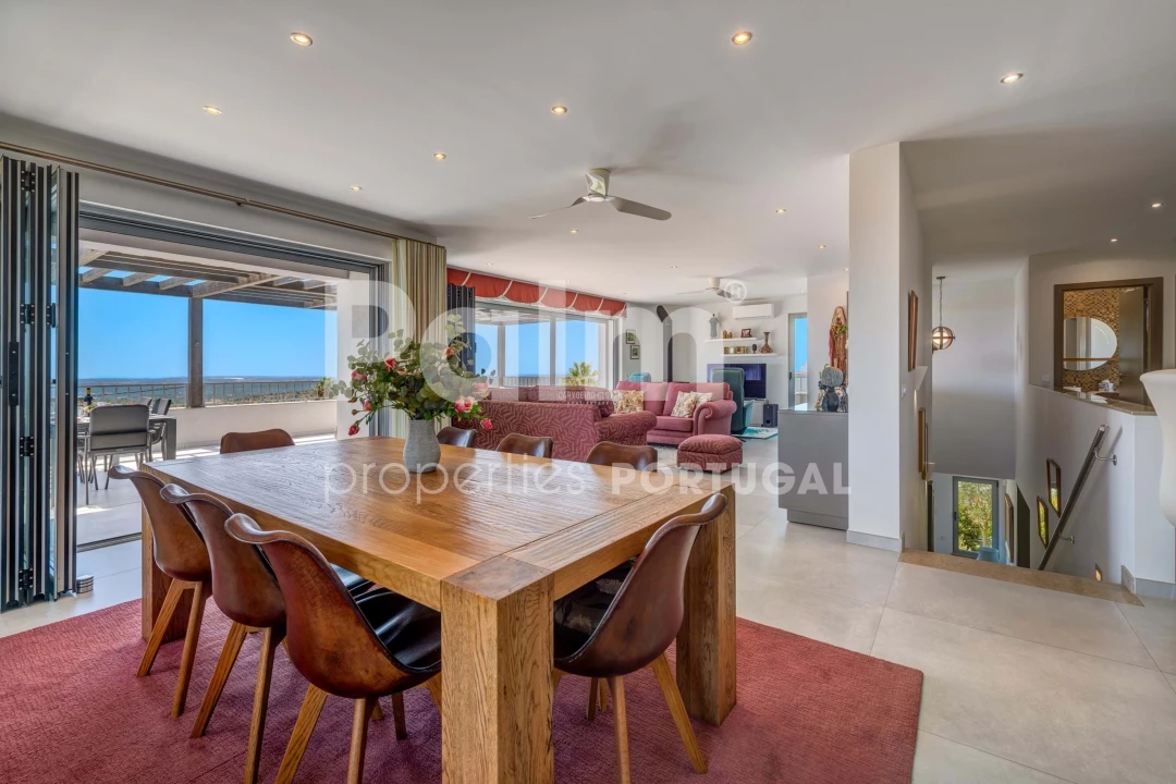 Moradia T3 para Venda em Armação de Pera Foto 33