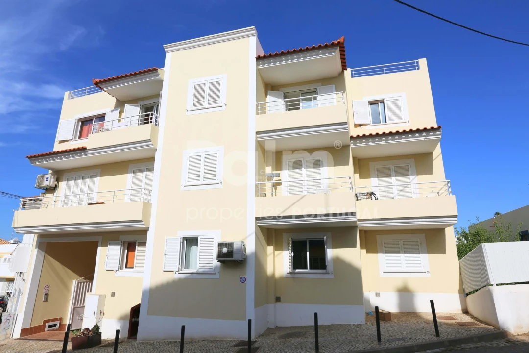 Apartamento T2 para Venda em Ferragudo Foto 2
