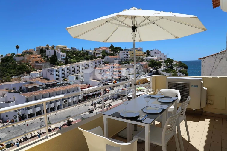 Apartamento T2 para Venda em Ferragudo Foto 1