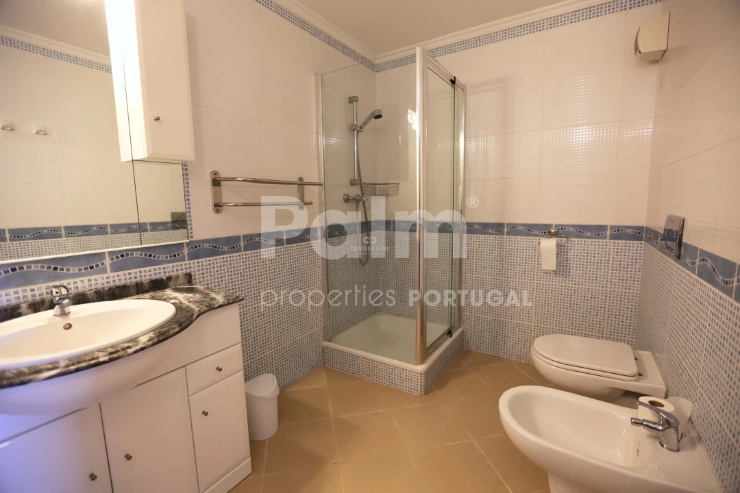 Apartamento T2 para Venda em Ferragudo Foto 12