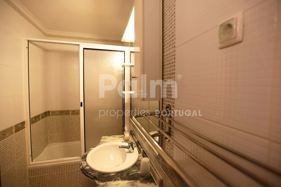 Apartamento T2 para Venda em Ferragudo Foto 13