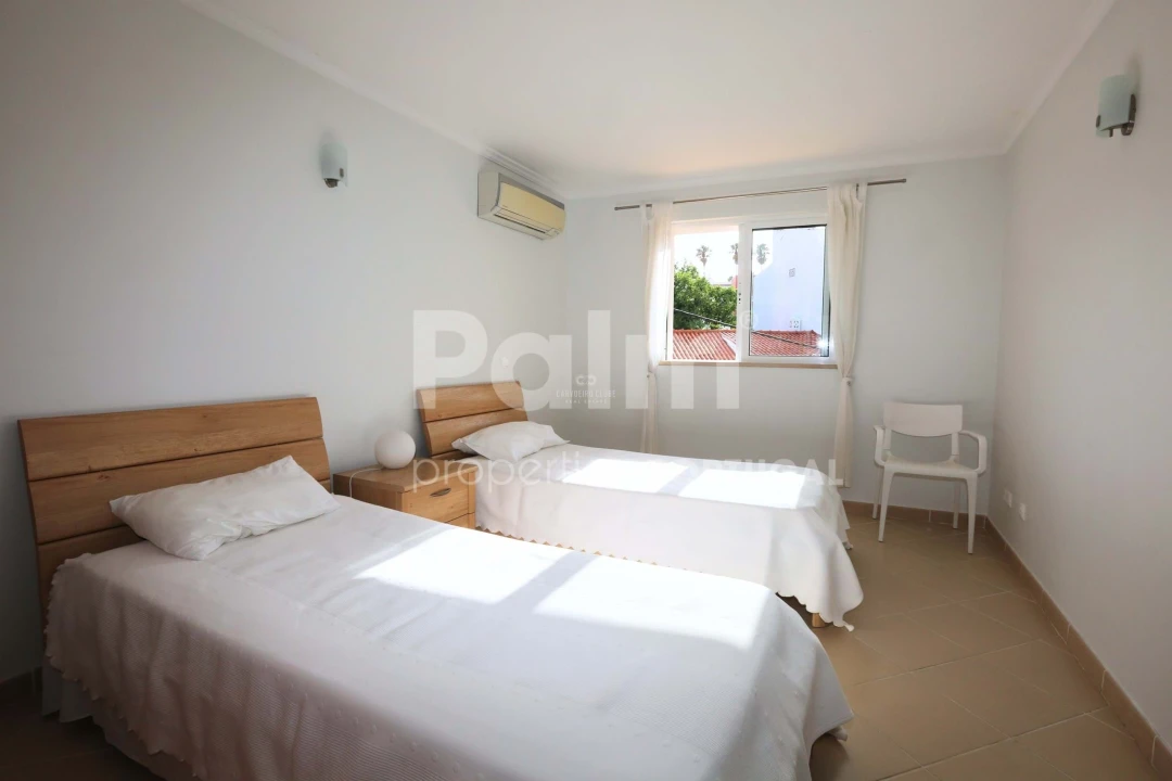 Apartamento T2 para Venda em Ferragudo Foto 9