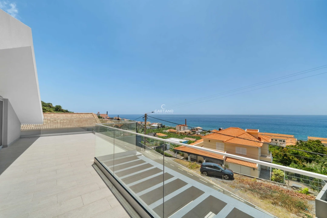 Moradia T4 para Venda em Paul do Mar Foto 57