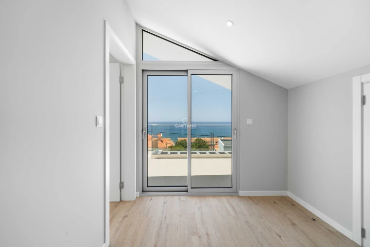 Moradia T4 para Venda em Paul do Mar Foto 36