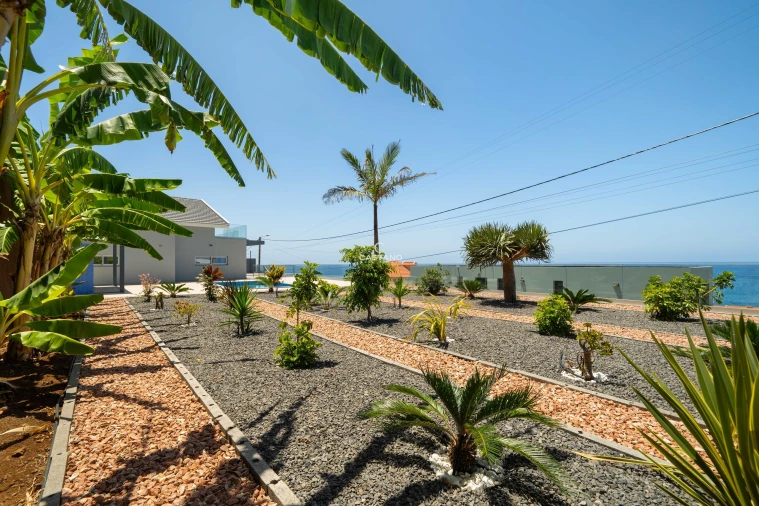 Moradia T4 para Venda em Paul do Mar Foto 12