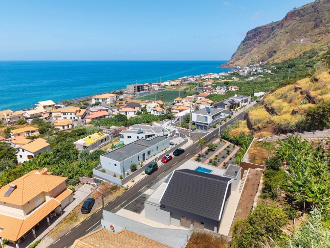 Moradia T4 para Venda em Paul do Mar Foto 60