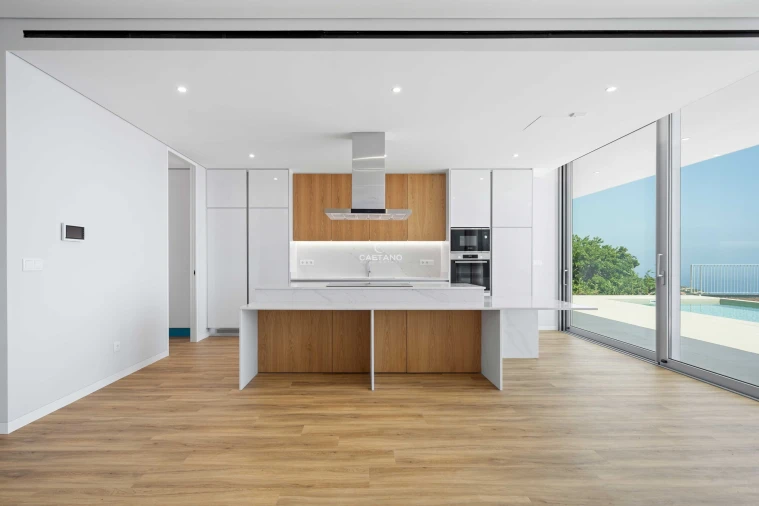 Moradia T3 para Venda em Estreito da Calheta Foto 17