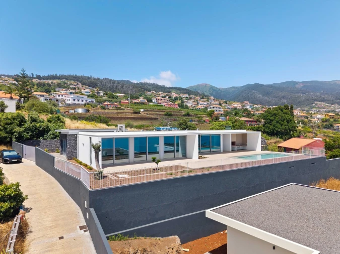 Moradia T3 para Venda em Estreito da Calheta Foto 50